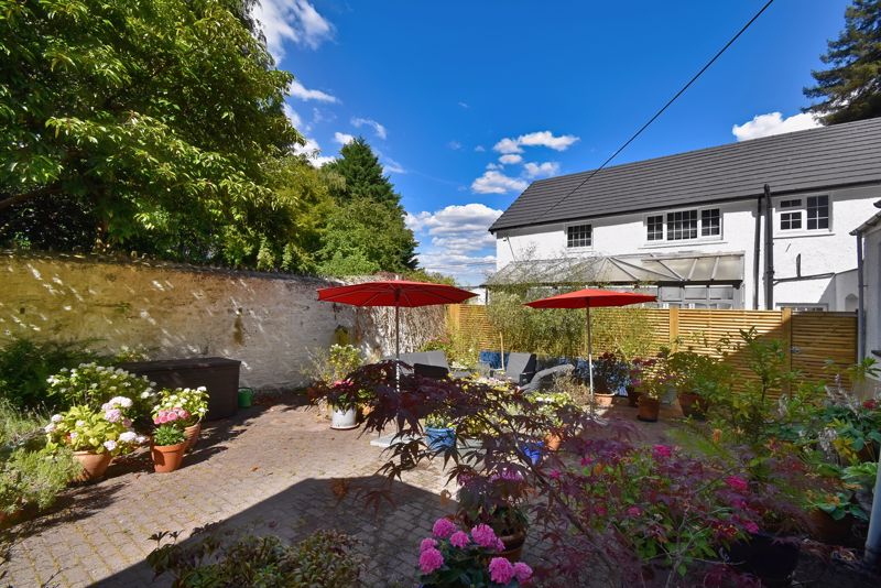 Courtyard Garden- click for photo gallery